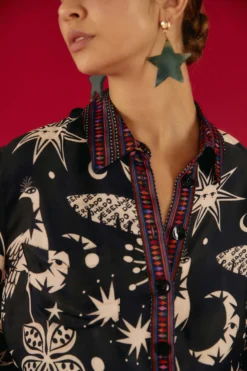 Farm Rio Black & White Cerrado Sky Shirt 7 Farm Rio Black & White Cerrado Sky Shirt -Outer Aura 302034 03 scaled