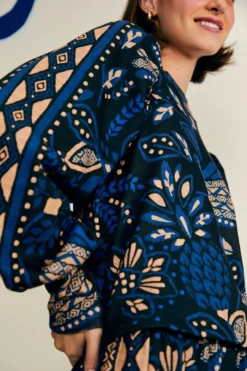 Farm Rio Black Macaw Forest Sweatshirt -Outer Aura 303959 03