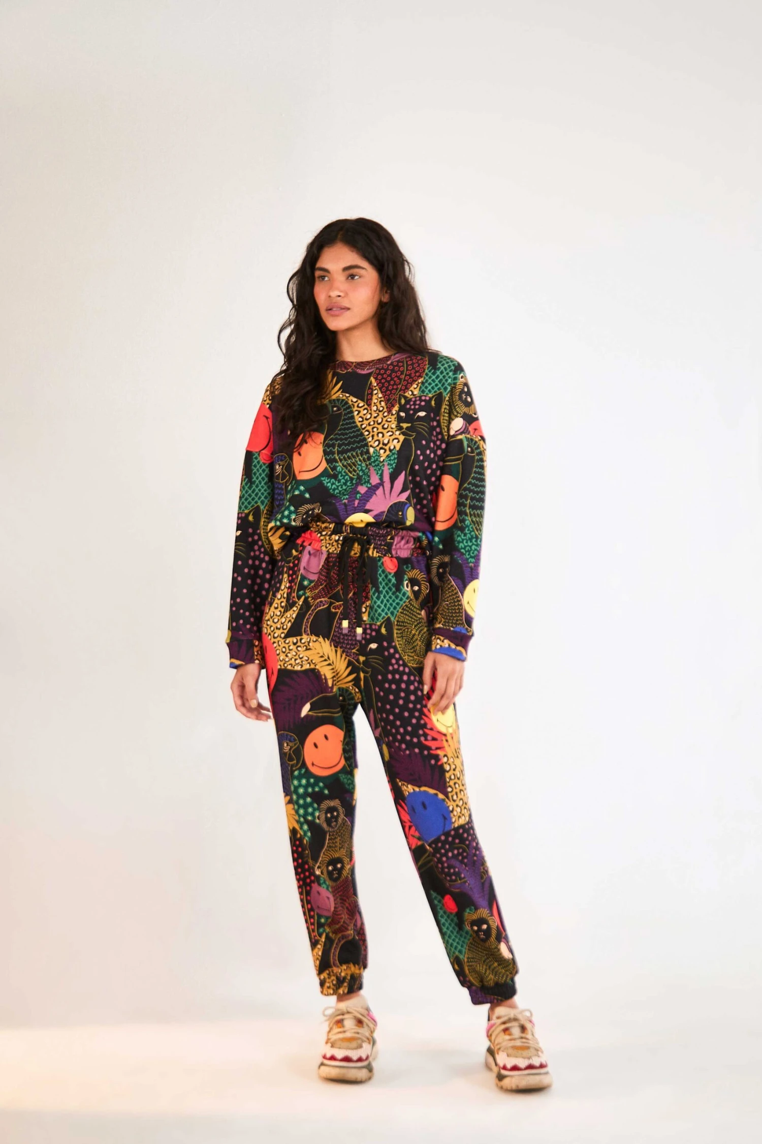 Farm Rio Pop Jungle Smiley® Sweatpants 4 Farm Rio Pop Jungle Smiley® Sweatpants - Image 4