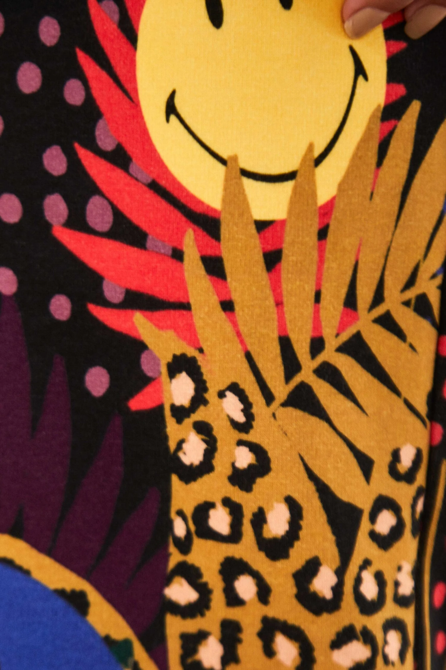 Farm Rio Pop Jungle Smiley® Sweatpants 5 Farm Rio Pop Jungle Smiley® Sweatpants - Image 5