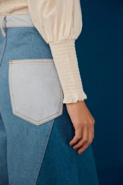 Farm Rio White Smocked Blouse -Outer Aura 305375 02 scaled