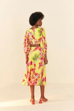 Farm Rio Lime Sweet JungleLenzing™ Ecovero™ Viscose Crop Top 7 Farm Rio Lime Sweet JungleLenzing™ Ecovero™ Viscose Crop Top -Outer Aura 306305 03