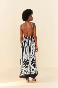 Black Macaw Elegance Maxi Dress -Outer Aura 306647 03