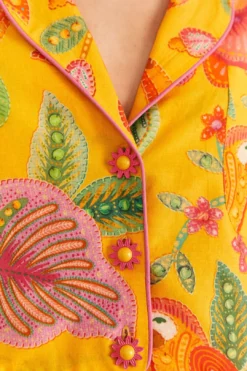 Farm Rio Yellow Macaw Bloom Shirt -Outer Aura 309403 05 6017ab6e c05a 405c a4f5 62f1dfc10254